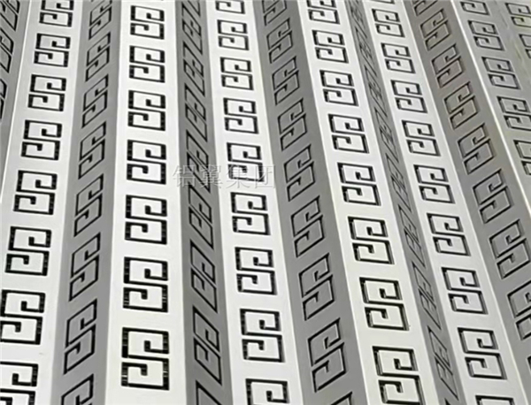 4S店(diàn)冲孔铝板們(men)头